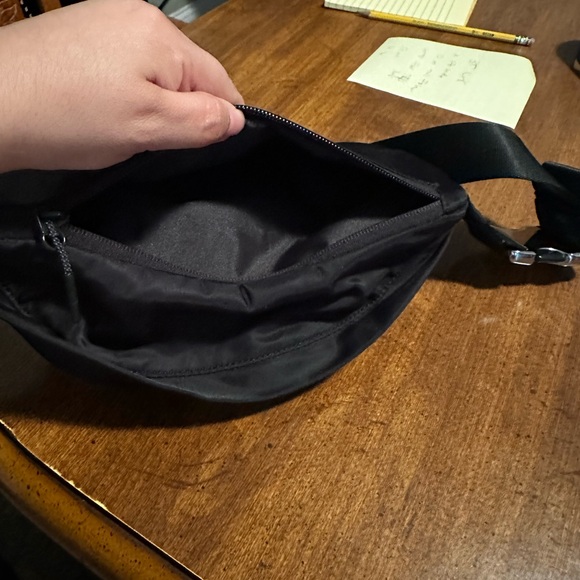 lululemon athletica Black Belt Bag - Picture 4 of 4